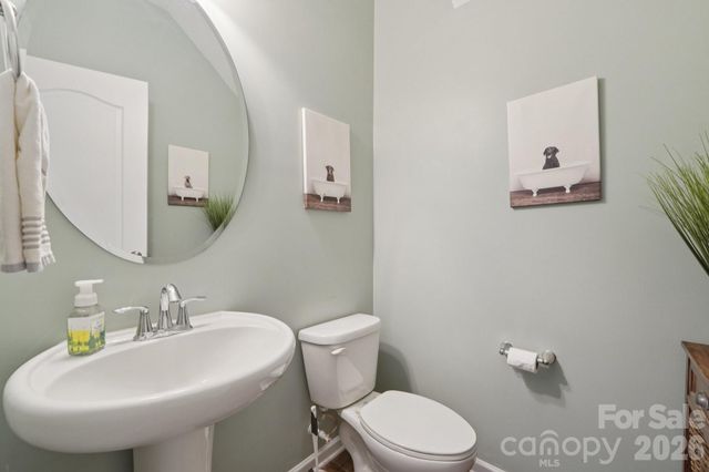 5016 Riverdale Drive, Charlotte, NC 28273