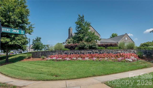 5016 Riverdale Drive, Charlotte, NC 28273