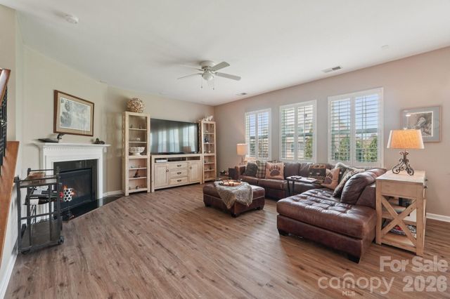 5016 Riverdale Drive, Charlotte, NC 28273