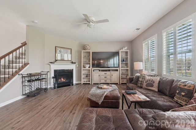 5016 Riverdale Drive, Charlotte, NC 28273