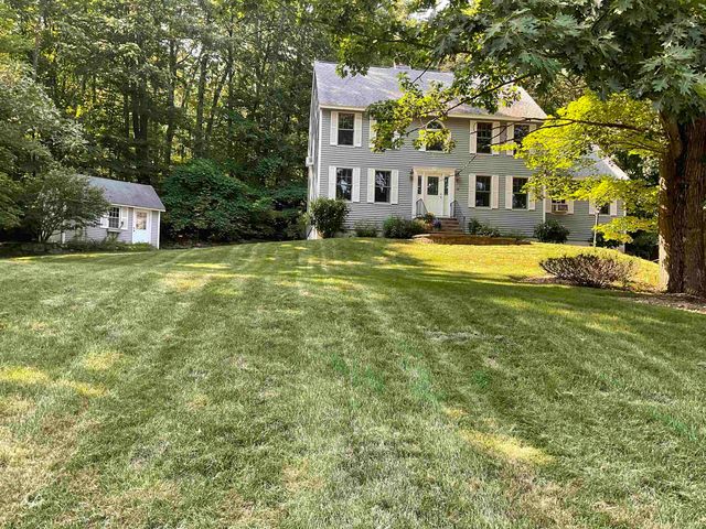 33 Oriole Road, Windham, NH 03087