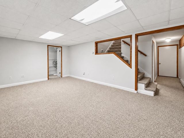 33 Oriole Road, Windham, NH 03087