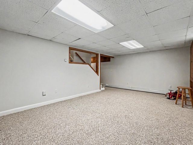33 Oriole Road, Windham, NH 03087