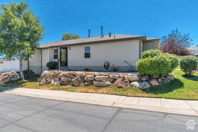 6771 S OAKSHADE CT, West Jordan, UT 84081