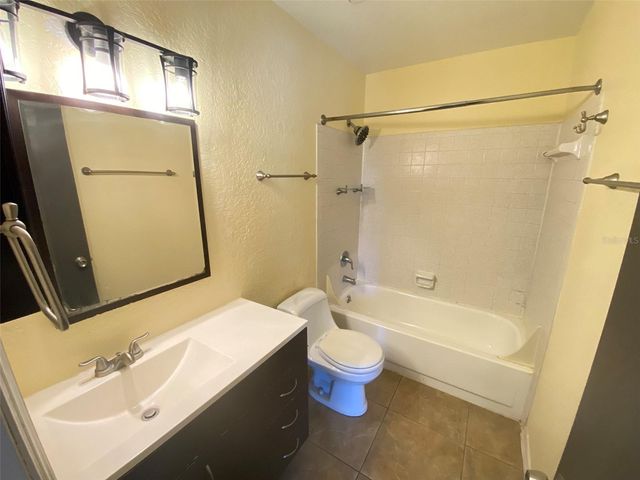 650 TRINIDAD COURT 650, Winter Park, FL 32792