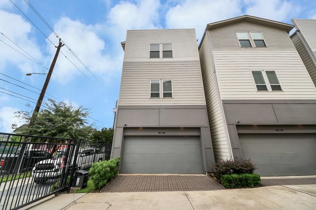 2719 Clinton Drive, Houston, TX 77020
