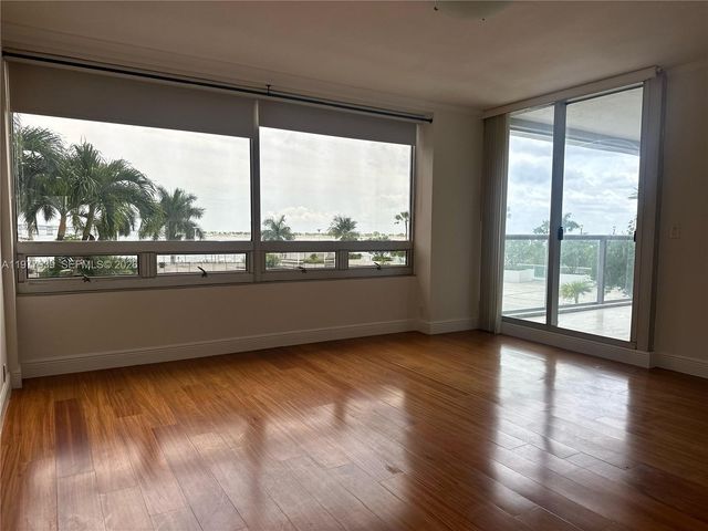 1541 Brickell Avenue B403, Miami, FL 33129