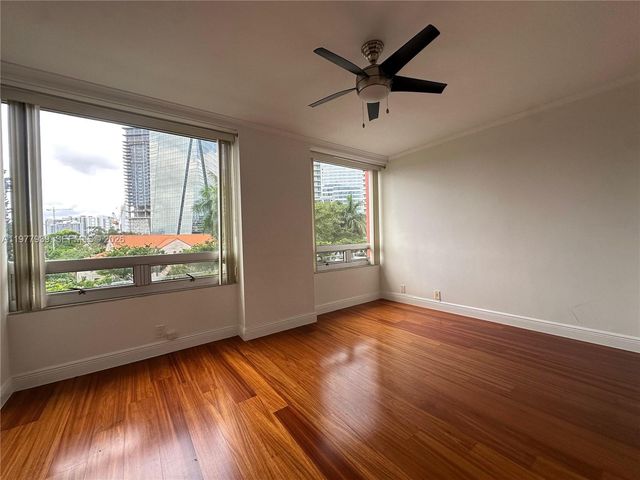 1541 Brickell Avenue B403, Miami, FL 33129