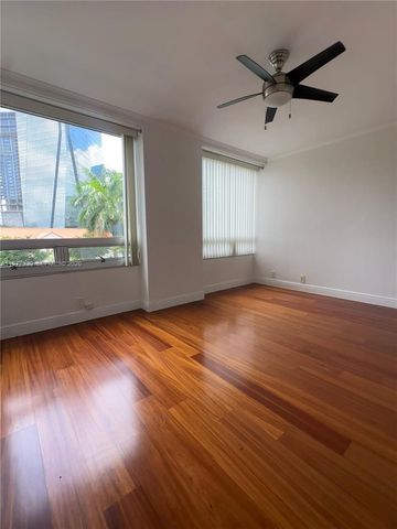 1541 Brickell Avenue B403, Miami, FL 33129