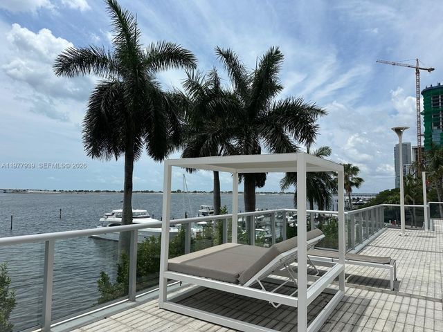 1541 Brickell Avenue B403, Miami, FL 33129