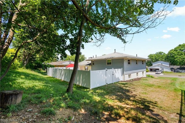 543 36th Street NW, Canton, OH 44709