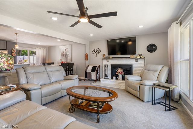 543 36th Street NW, Canton, OH 44709