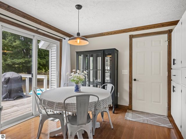 21081 205th Avenue, Big Rapids, MI 49307