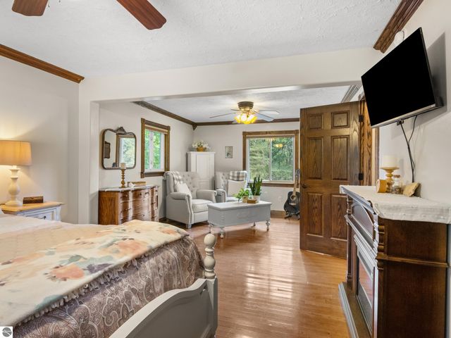 21081 205th Avenue, Big Rapids, MI 49307