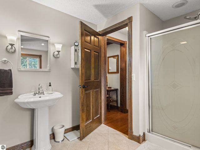 21081 205th Avenue, Big Rapids, MI 49307