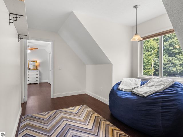 21081 205th Avenue, Big Rapids, MI 49307