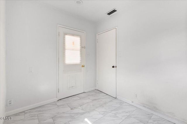 416 Dartmouth Road, Burbank, CA 91504