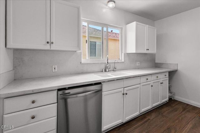 416 Dartmouth Road, Burbank, CA 91504