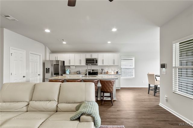 16406 Natchez, Moundville, AL 35474