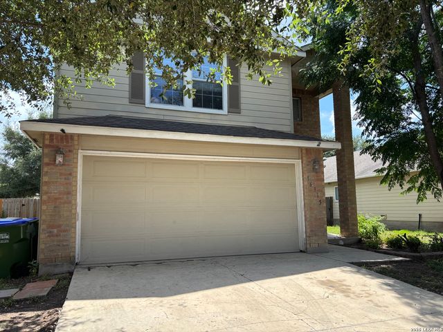 16315 KENTUCKY RDG, Schertz, TX 78154