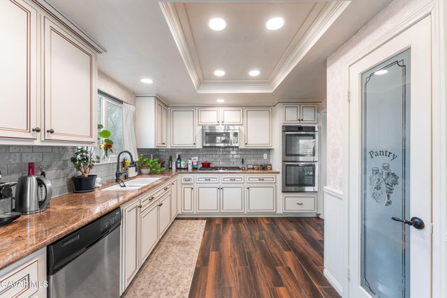 5641 Hickory Street, Palmdale, CA 93551