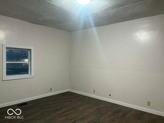 1014 W 33rd Street, Indianapolis, IN 46208