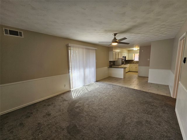 1016 Indian Creek Trail, Dallas, TX 75241