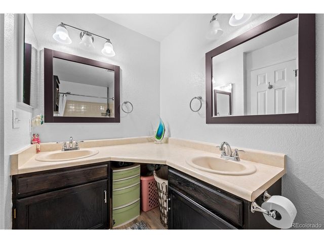 3600 S Pierce St 7-106, Lakewood, CO 80235