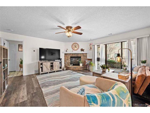 3600 S Pierce St 7-106, Lakewood, CO 80235