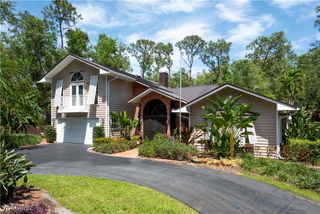 1510 Logan CT, Naples, FL 34116