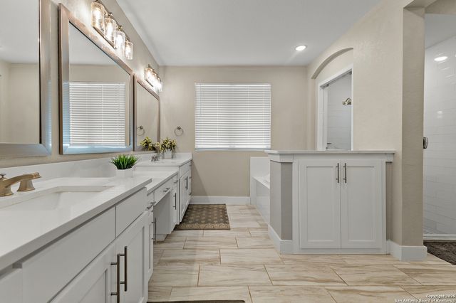 7011 Cantera Manor, San Antonio, TX 78255