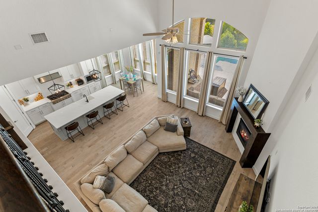 7011 Cantera Manor, San Antonio, TX 78255