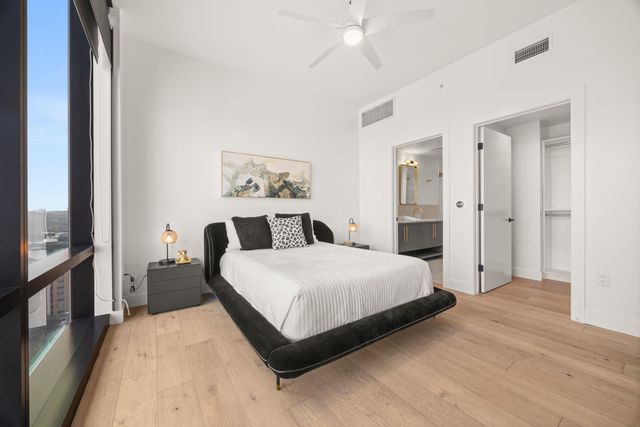 70 Rainey ST 1509, Austin, TX 78701