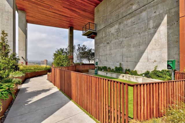 70 Rainey ST 1509, Austin, TX 78701