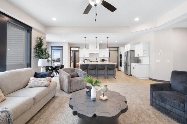 1105 136th Street E, Rosemount, MN 55068