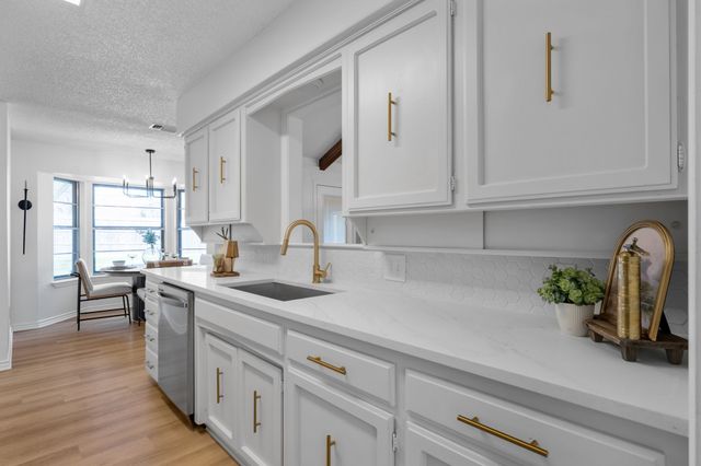 2414 Postbridge Road, Grand Prairie, TX 75050