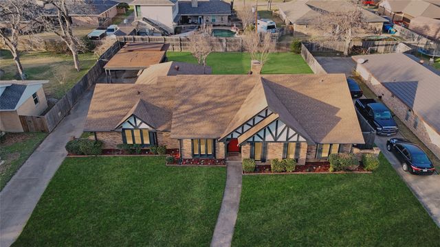 2414 Postbridge Road, Grand Prairie, TX 75050