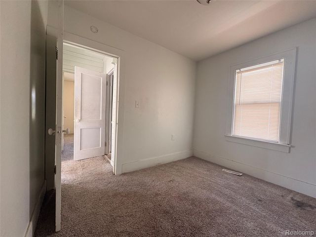 814 Alvord Avenue, Flint, MI 48507