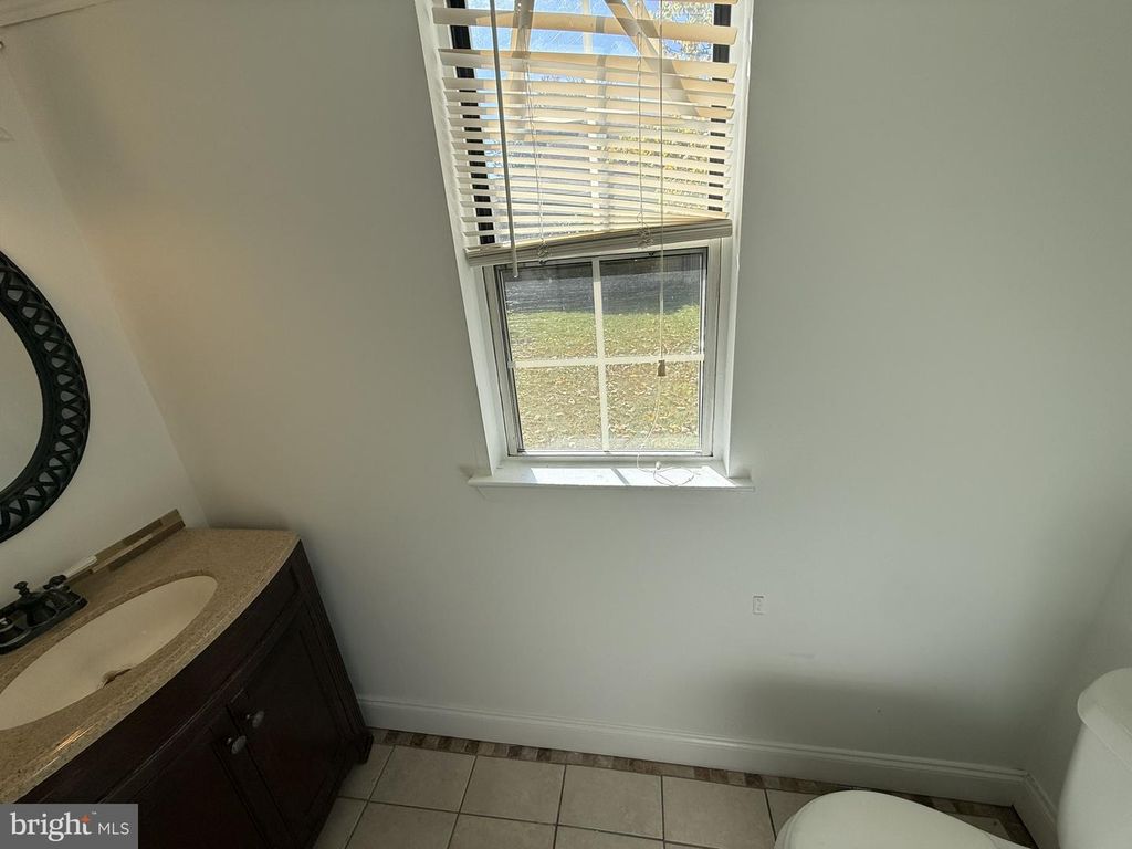 44 KERN DR, PERKASIE, PA 18944 — photo 5