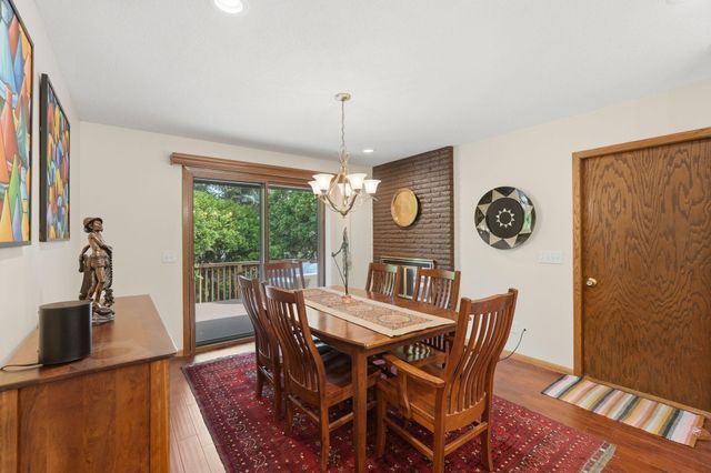 1527 E Windemere Circle NE, Fridley, MN 55421