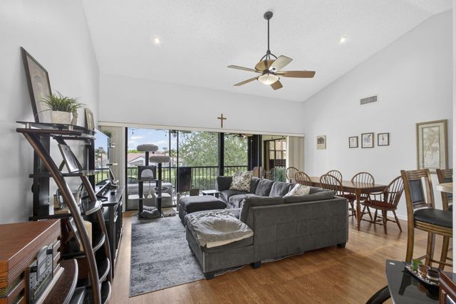 12644 Shoreline Drive 8F, Wellington, FL 33414