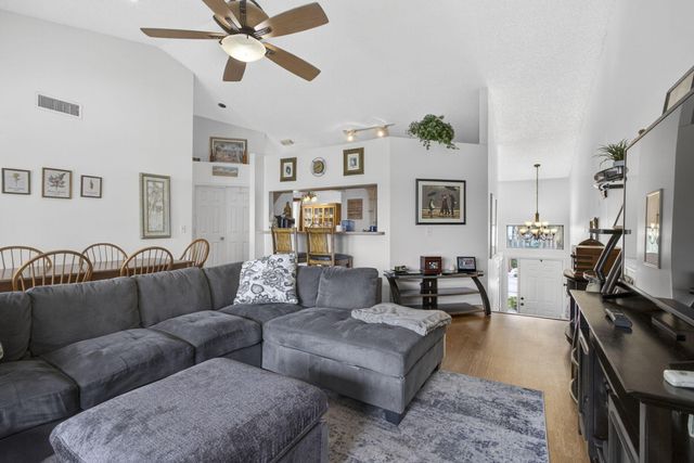 12644 Shoreline Drive 8F, Wellington, FL 33414