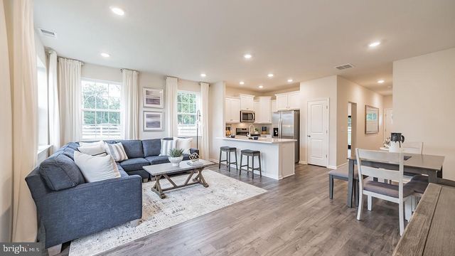 35 NELSONS WAY, Westampton, NJ 08060