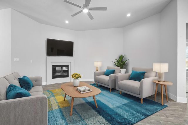 425 Piney Rocks Lane, Waller, TX 77484