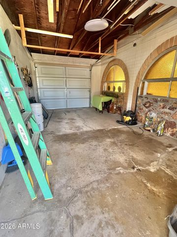 426 W Essex Road, Kearny, AZ 85137