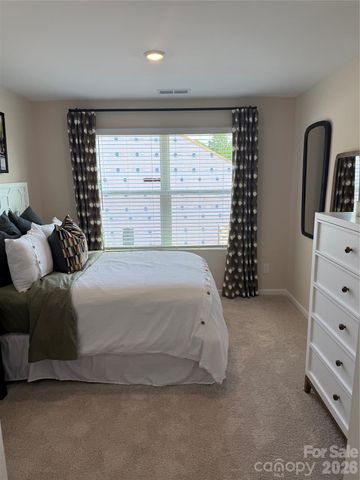 5847 Tuckaseegee Road 06, Charlotte, NC 28208