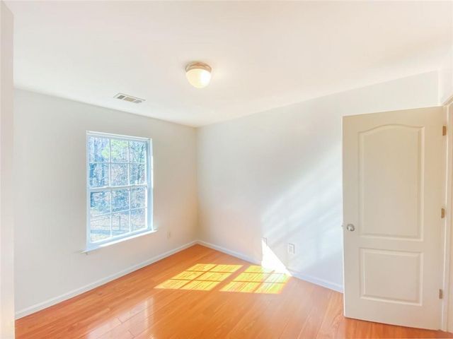 1068 S Gordon Road, Austell, GA 30168