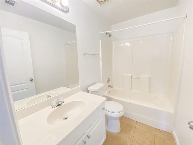 1068 S Gordon Road, Austell, GA 30168