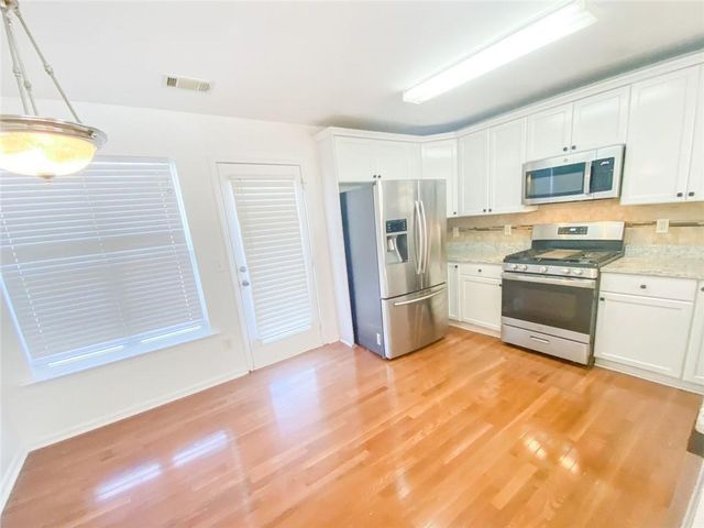 1068 S Gordon Road, Austell, GA 30168