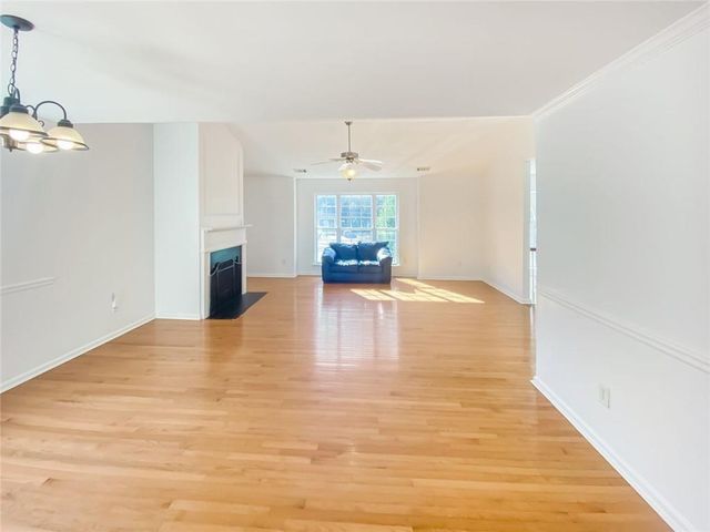1068 S Gordon Road, Austell, GA 30168